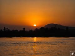 Char Chinar Dal lake